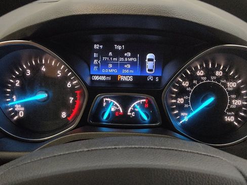 Used 2017 Ford Escape SE w/ Equipment Group 201A FWD image 23