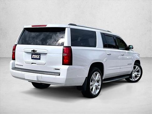 Used 2017 Chevrolet Suburban Premier AWD/4WD image 2
