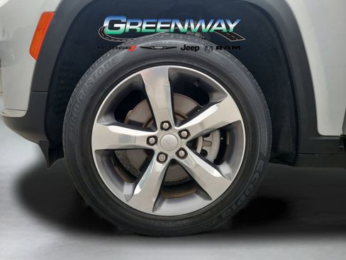 Used 2022 Jeep Grand Cherokee L Limited image 33