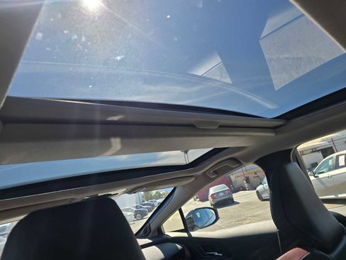 Used 2024 Toyota Prius Prime Premium image 21