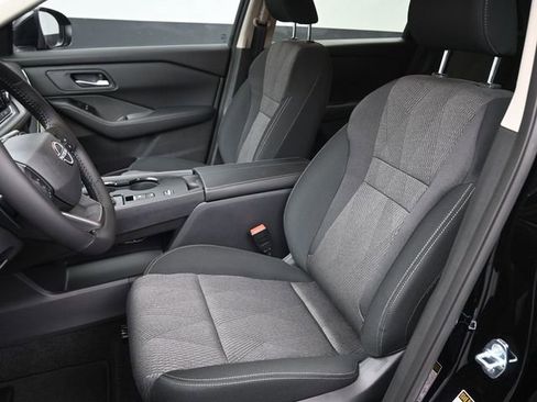 New 2026 Nissan Rogue SV image 19