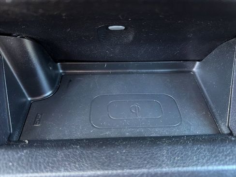 Used 2020 Toyota Tacoma TRD Off-Road AWD/4WD image 39