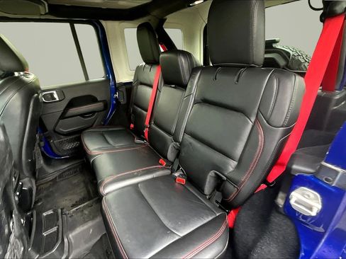 Used 2020 Jeep Wrangler Unlimited Rubicon w/ Quick Order Package 28Y Recon AWD/4WD image 22