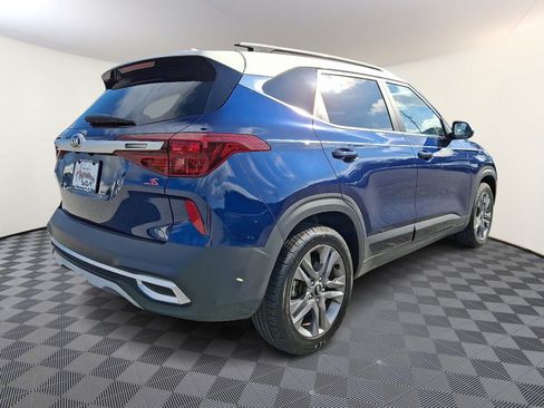 Used 2021 Kia Seltos S AWD/4WD image 6