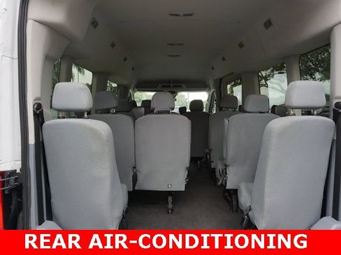 Used 2015 Ford Transit 350 XLT image 8