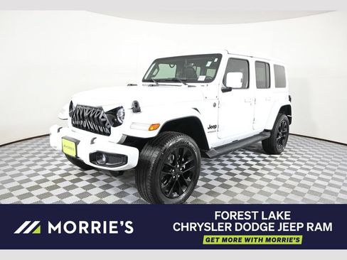 Used 2021 Jeep Wrangler Unlimited Sahara AWD/4WD image 1