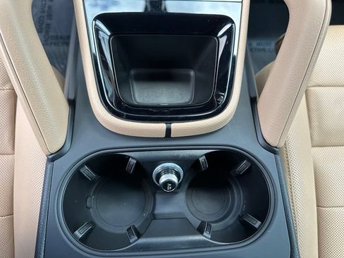 Certified 2026 Porsche Cayenne AWD/4WD image 31