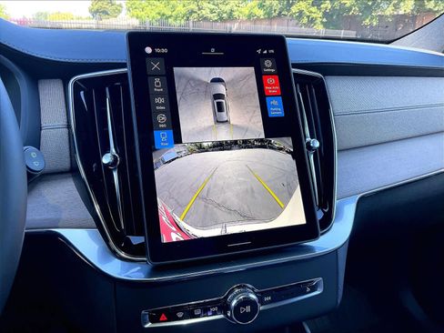 New 2026 Volvo XC90 B6 Ultra w/ Protection Package AWD/4WD image 20