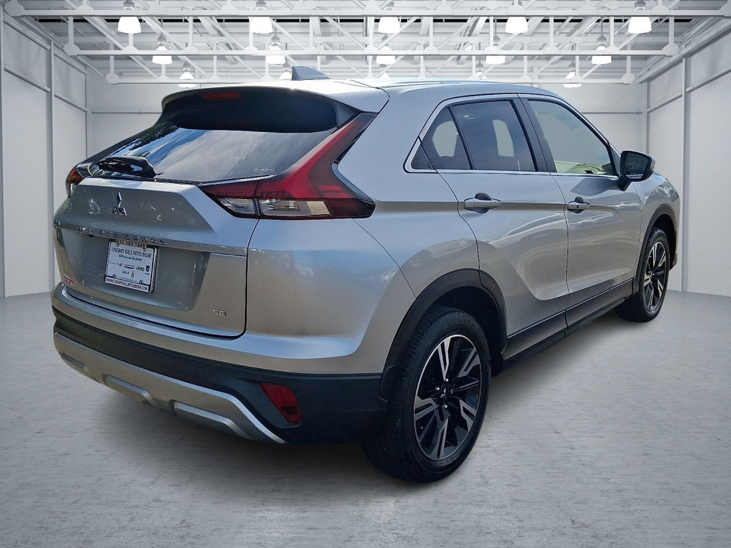 Used 2024 Mitsubishi Eclipse Cross SE AWD/4WD image 5