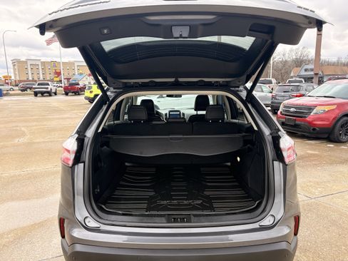 Used 2024 Ford Edge Titanium w/ Equipment Group 301A image 5