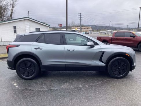 New 2026 Chevrolet Blazer EV LT w/ Midnight/Sport Edition FWD image 2