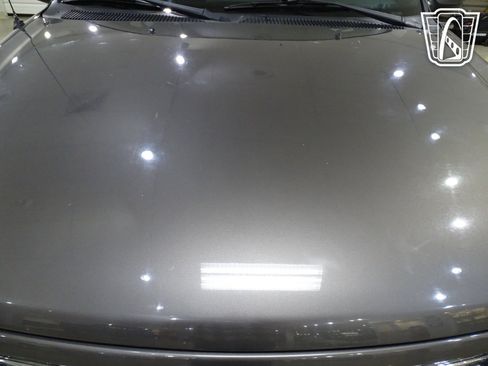 Used 2002 Ford F150 Harley-Davidson image 26