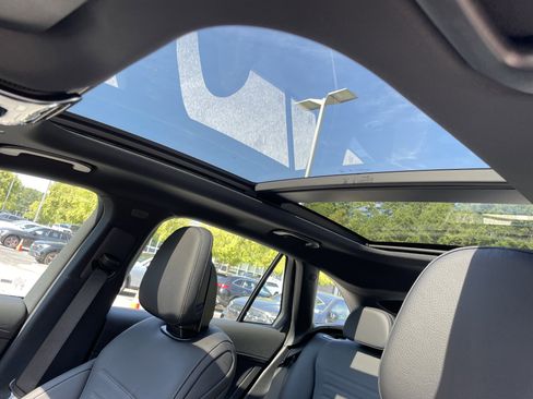 New 2026 Mercedes-Benz GLC 43 AMG 4MATIC image 22