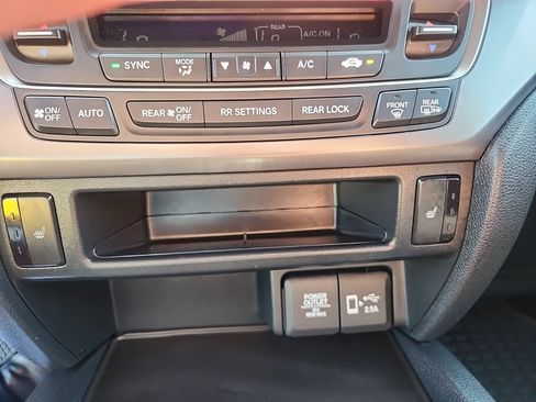 Used 2022 Honda Pilot Sport image 20