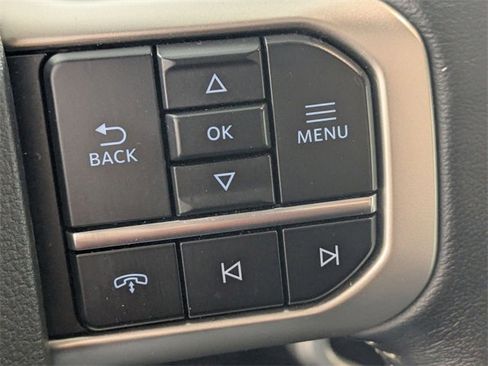 Used 2024 Ford Expedition Max XLT image 17