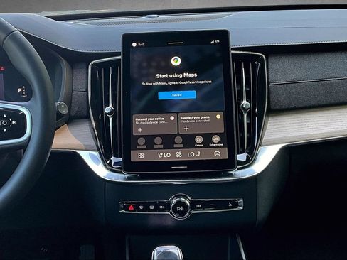 New 2026 Volvo XC90 B6 Plus w/ Protection Package Premier AWD/4WD image 6
