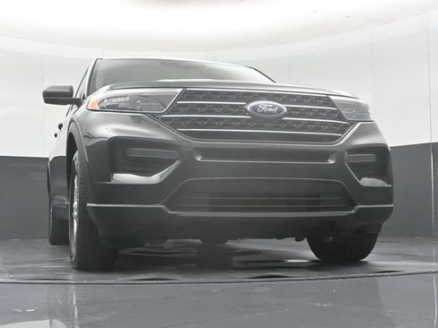 Used 2022 Ford Explorer XLT RWD image 58