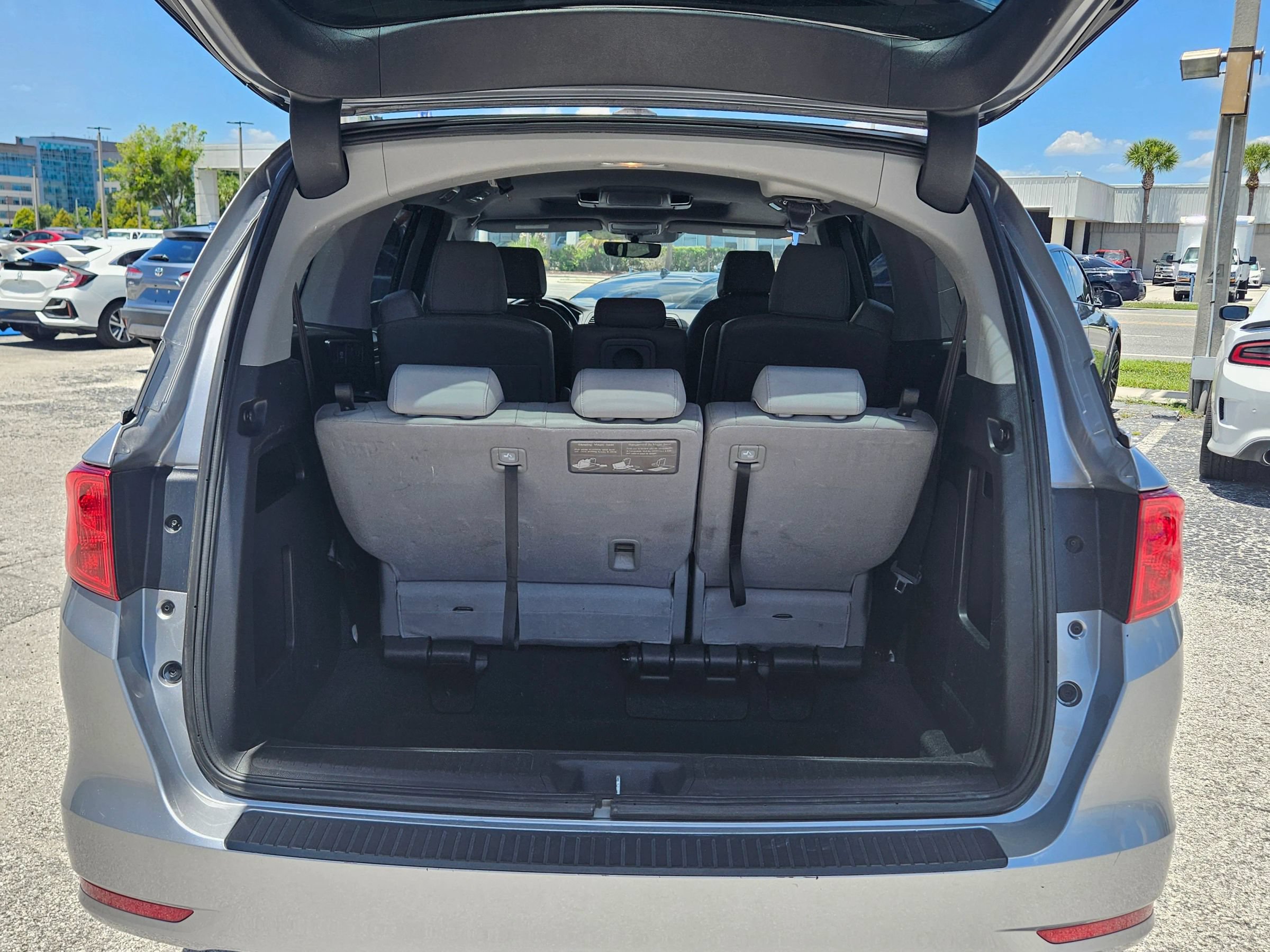 Used 2019 Honda Odyssey EX-L image 11