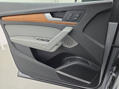 Used 2022 Audi Q5 2.0T Premium Plus image 27