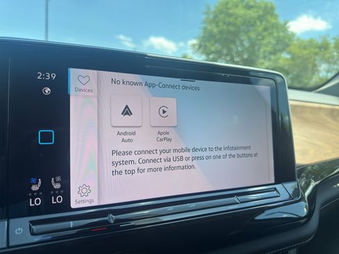 New 2026 Volkswagen Atlas SE FWD image 19