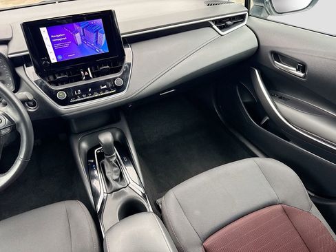 Used 2024 Toyota Corolla SE image 28