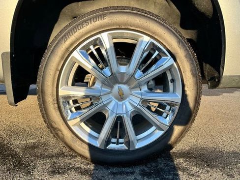 Used 2024 Chevrolet Silverado 1500 High Country w/ High Country Premium Package image 14