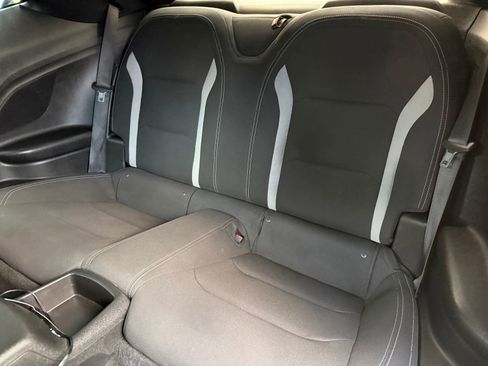 Used 2020 Chevrolet Camaro LT RWD image 38
