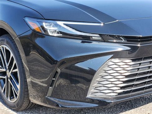 New 2026 Toyota Camry XLE image 6