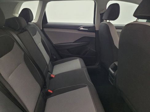 Used 2022 Volkswagen Taos S FWD image 19