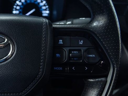 Used 2023 Toyota Tundra SR w/ SR Tow Package image 15