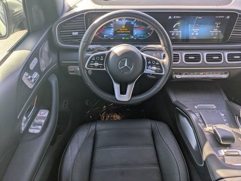 Used 2022 Mercedes-Benz GLS 450 4MATIC image 14