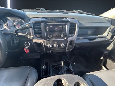 Used 2018 RAM 2500 Tradesman image 11