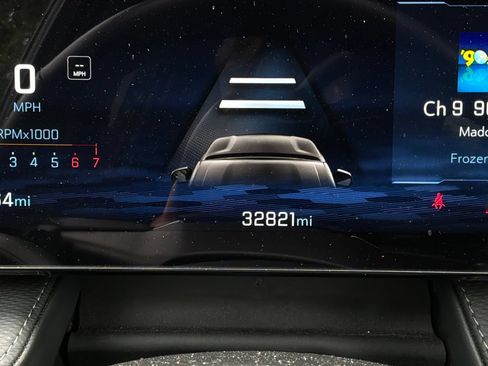 Used 2025 Chevrolet Equinox LT FWD image 36