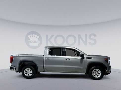 Used 2023 GMC Sierra 1500 SLE image 17