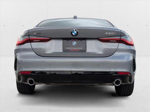 Used 2026 BMW 430i xDrive Coupe w/ Premium Package image 6