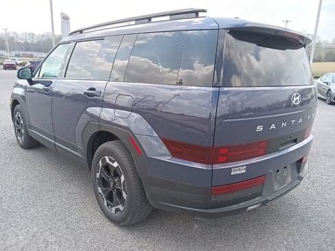 Used 2025 Hyundai Santa Fe SEL FWD image 5