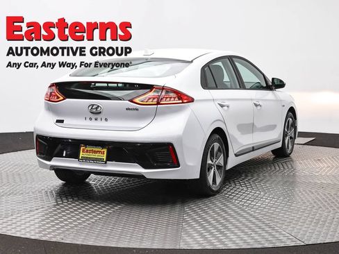 Used 2019 Hyundai Ioniq Electric FWD image 5