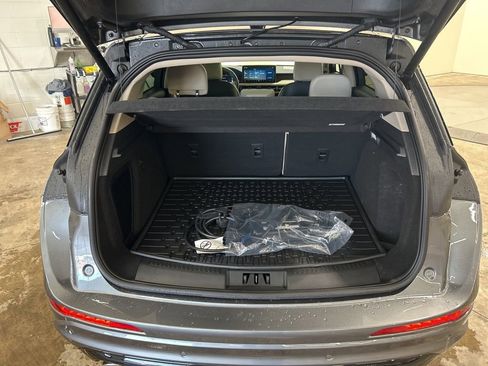 New 2025 Lincoln Corsair Grand Touring w/ Rear Removable Package Tray image 27