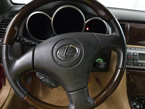 Used 2006 Lexus SC 430 Convertible image 10