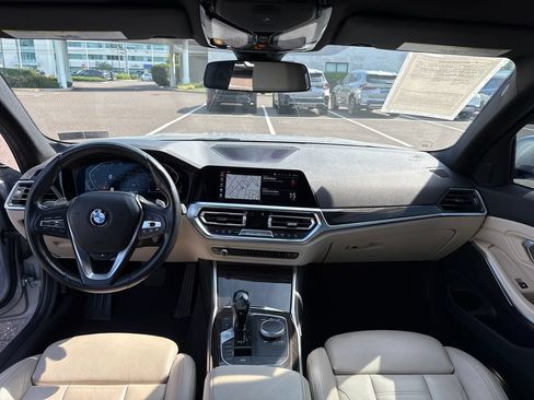 Used 2019 BMW 330i xDrive Sedan w/ Driving Assistance Package AWD/4WD image 11