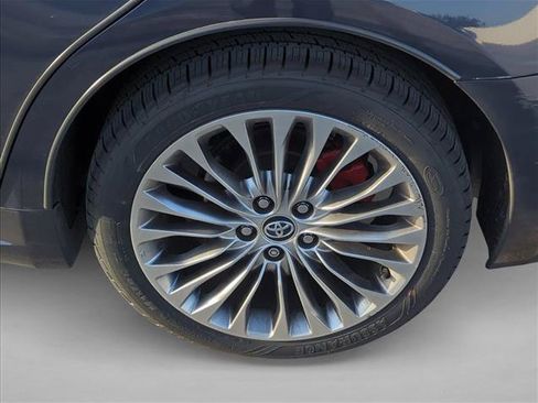 Used 2016 Toyota Avalon Limited FWD image 7