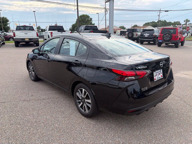 Used 2025 Nissan Versa SV FWD image 6