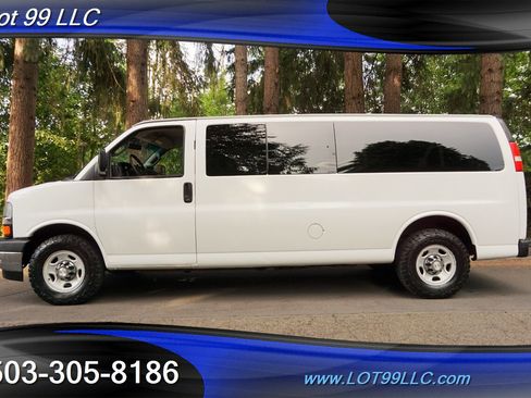 Used 2017 Chevrolet Express 3500 LT w/ LT Preferred Equipment Group image 1