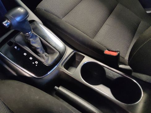 Used 2017 Kia Forte LX FWD image 26