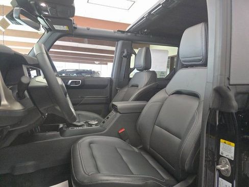 New 2025 Ford Bronco Outer Banks image 12