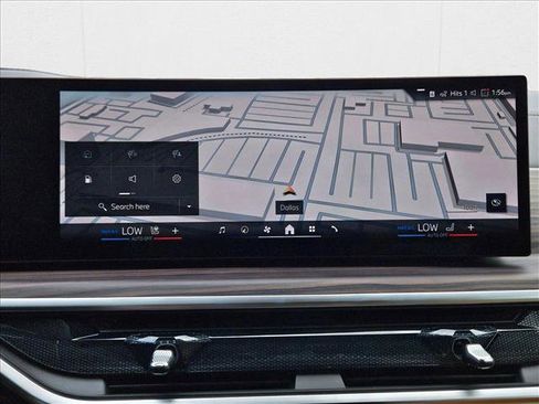 Used 2026 BMW X5 sDrive40i image 12