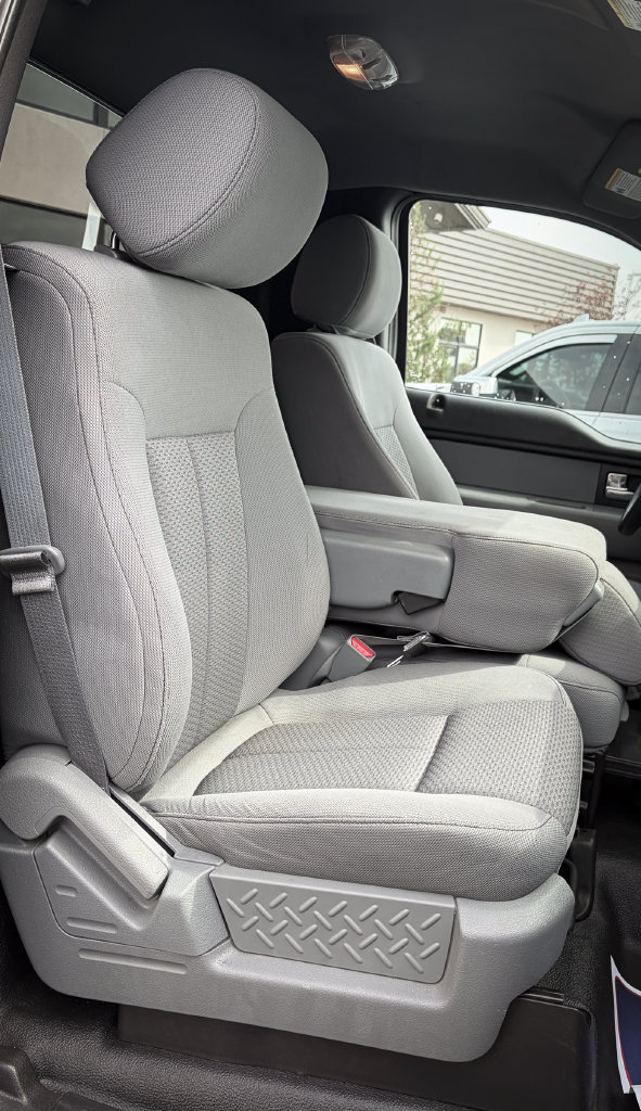 Used 2013 Ford F150 STX w/ Mid Equipment Group AWD/4WD image 24