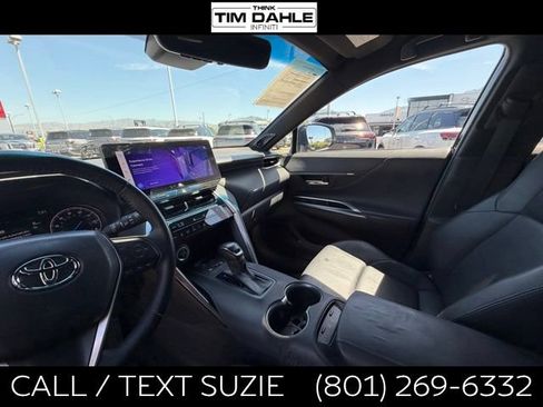 Used 2023 Toyota Venza XLE AWD/4WD image 12
