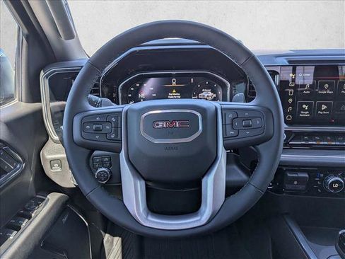 Used 2026 GMC Sierra 1500 SLT AWD/4WD image 14