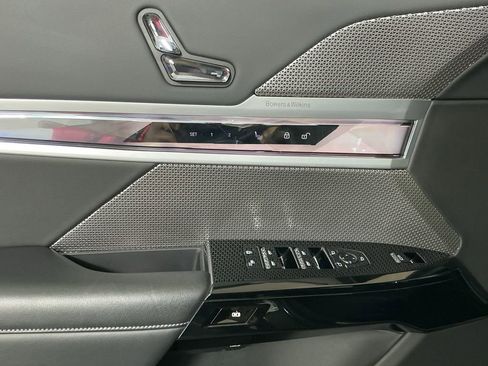 Certified 2023 BMW 740i 740i image 19